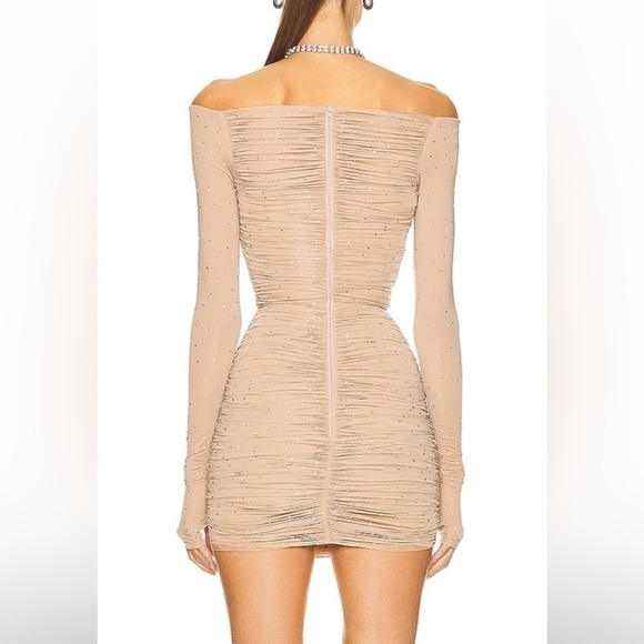 Alex Perry Tinley Ruched Off Shoulder Mini Dress - Picture 6 of 6